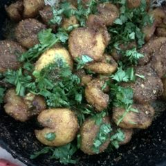 A picture of Masala potato fry.