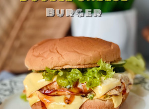 Gambar Double Cheese Burger 🍔 (Bekal / Meal for One) Germany 🇩🇪