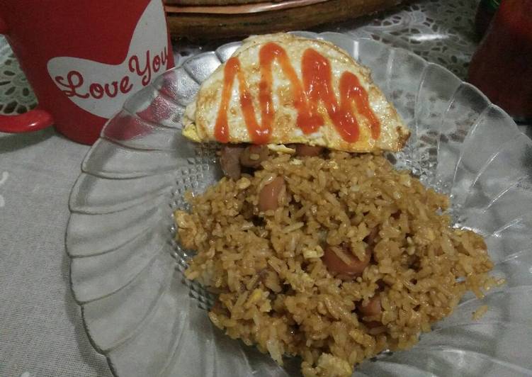 Cara buat Nasi Goreng Mantan Pacar aka Nasi Goreng Sosis Simple Sederhana dan Mudah Dibuat
