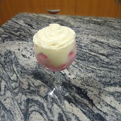A picture of Pastry cream.