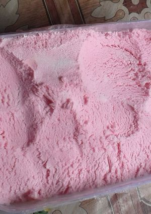Foto resep Es krim stroberi ekonomis