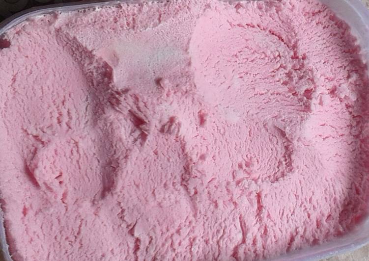 Cara Gampang Membuat Es krim stroberi ekonomis yang Lezat Sekali