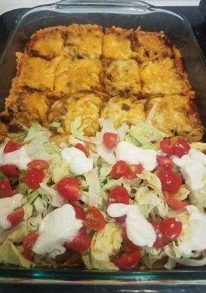 A picture of Mexican Pizza.