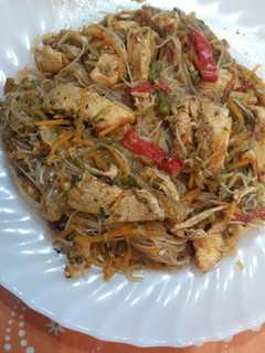 Una foto de Pollo al wok