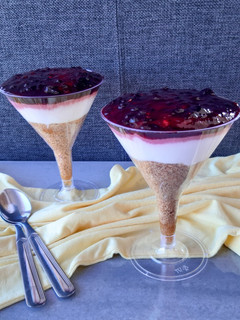 Φωτογραφία της συνταγής Cheesecake στο ποτήρι ελαφρύ και γρήγορο