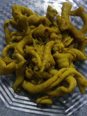 Cara Mudah Menyiapkan Resep Usus bumbu kuning yang Lezat Sekali Anti Ribet, Bisa Manjain Lidah