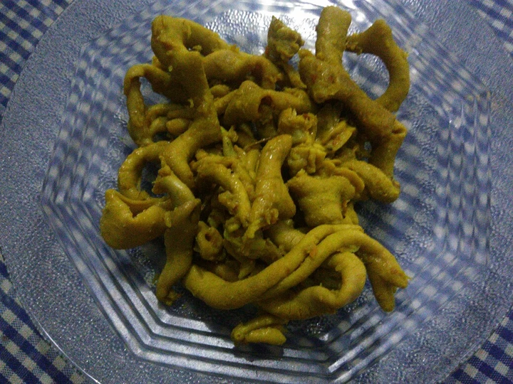 Cara Mudah Menyiapkan Resep Usus bumbu kuning yang Lezat Sekali Anti Ribet, Bisa Manjain Lidah