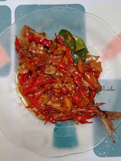 Foto resep Tumis cabe peda asin daun jeruk