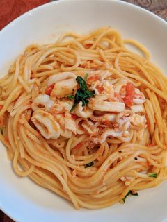 蕃茄海鮮義大利麵 的食譜成品照片