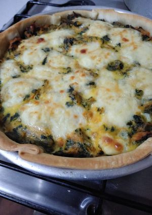Una foto de Tarta bicolor, acelga y calabaza