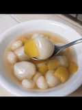 Peanut-Filled Glutinous Rice Balls in Ginger Syrup