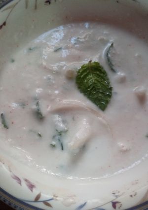 A picture of Mint and cucumber Raita.