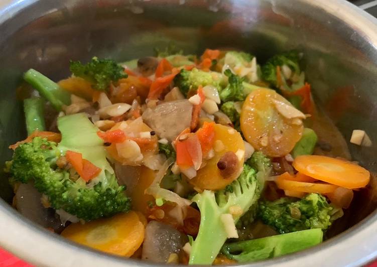 Brokoli jamur wortel tiram