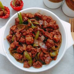 A picture of Soya chilli.