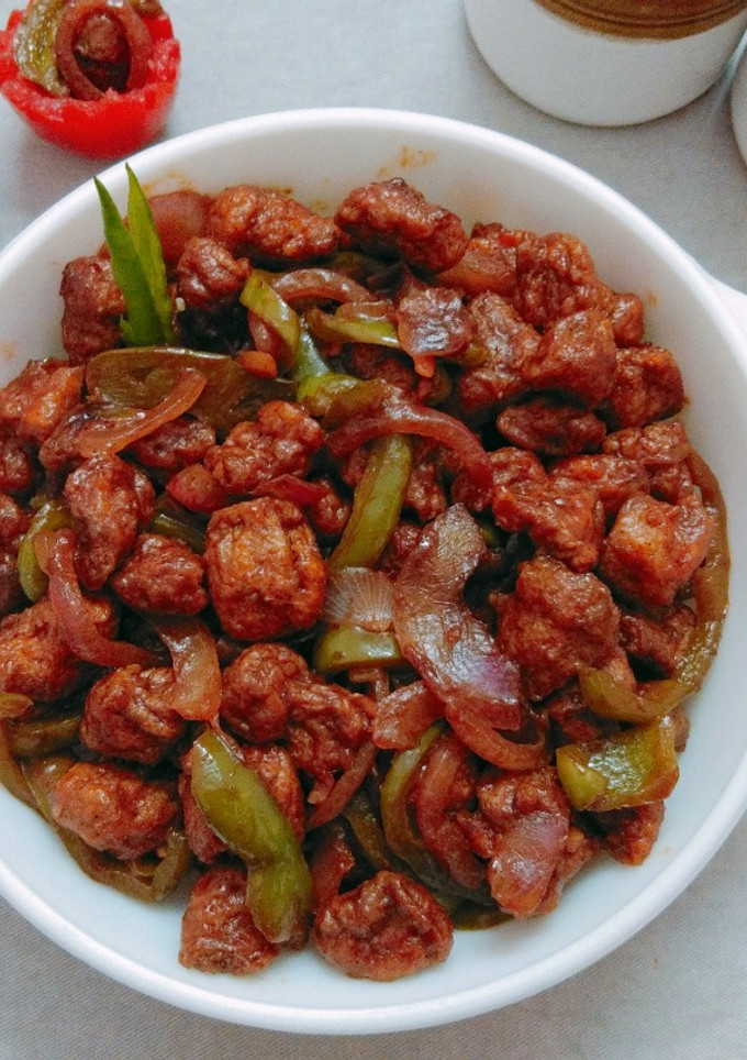 A picture of Soya chilli.