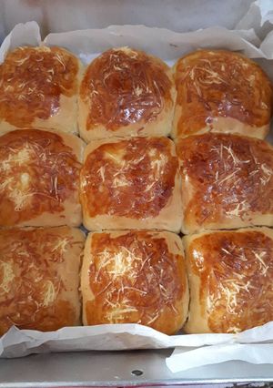 Foto resep Roti manis kesayangan😚