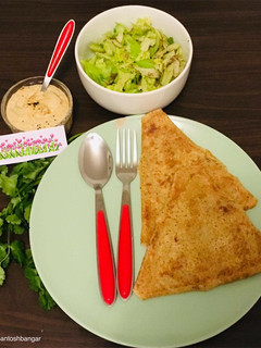 A picture of Bread dosa.