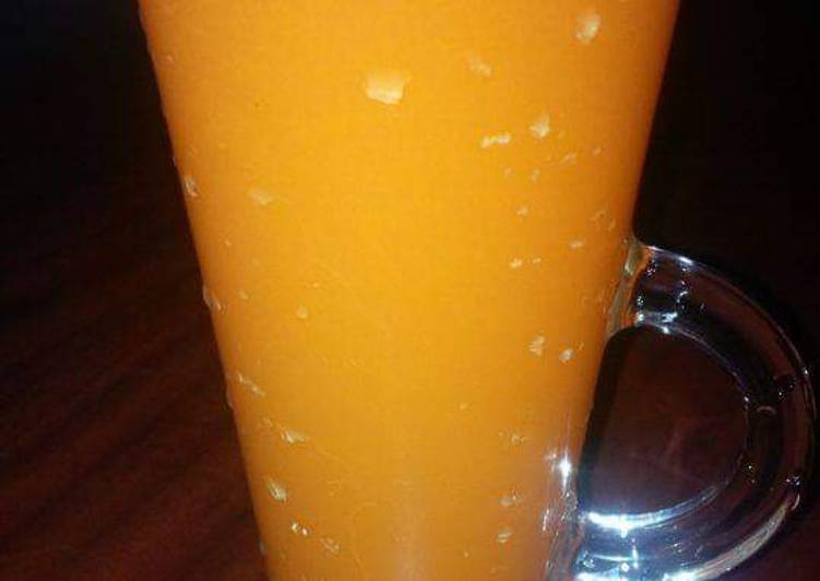 Step-by-Step Guide to Prepare Speedy Carrot and ginger juice