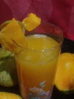 পাকা আমের রসালো শরবত(paka aamer mashla sharbot recipe in Bengali) রেসিপির প্রধান ছবি