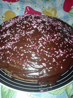 Foto de Bolo de cenoura com cobertura de chocolate