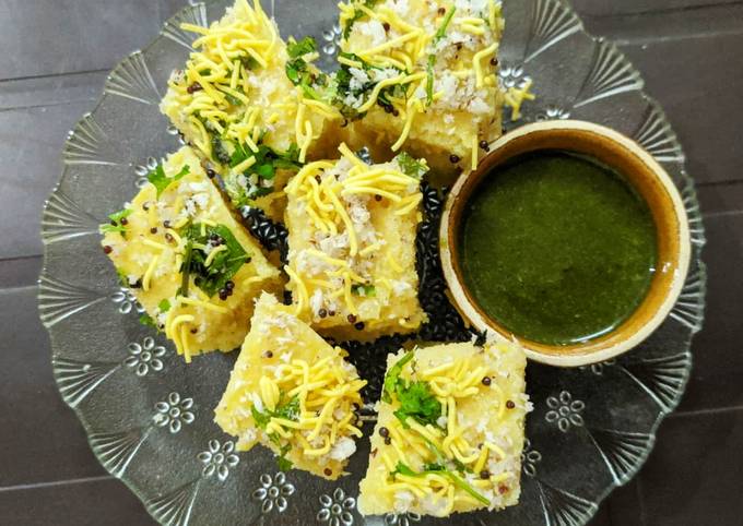 Gujarati Dhokla