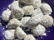 Una foto de galleta de mantequilla con nuez