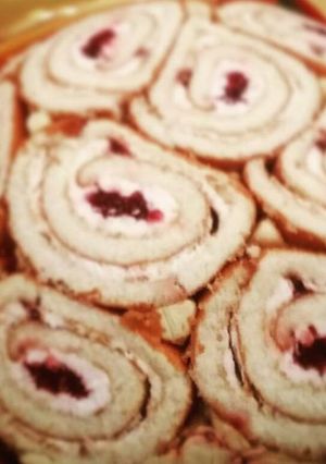 صورة لوصفة حلى الايس كريم بالسويس رول