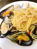 Garlic Mussel (Clam) Pasta