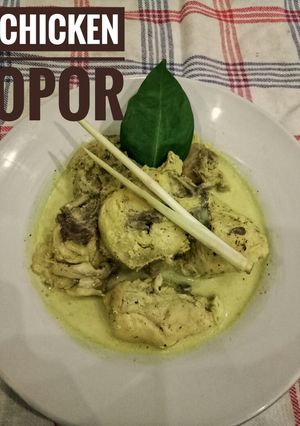 Foto resep Chicken Opor - Opor Ayam