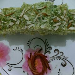 A picture of Lauki Halva.