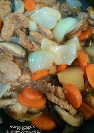 A picture of Mock Meat Stir-Fry (Kid Friendly, Vegan).