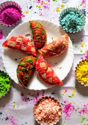 चटाई करंजी(chatai karanji recipe in hindi) रेसिपी मुख्य फोटो
