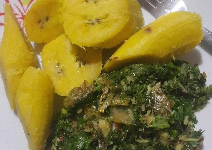 Steps to Prepare Homemade Boiled semi riped plantain with ugu sauce