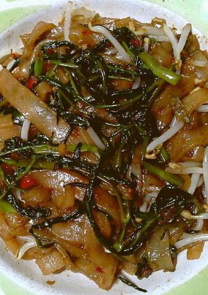 Foto resep Kwetiau goreng kangkung belacan