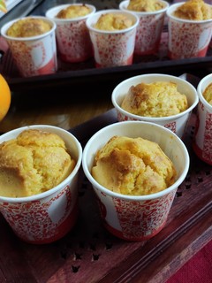 অরেঞ্জ মাফিন /কেক (Orange muffins / cake recipe in bengali) রেসিপির প্রধান ছবি