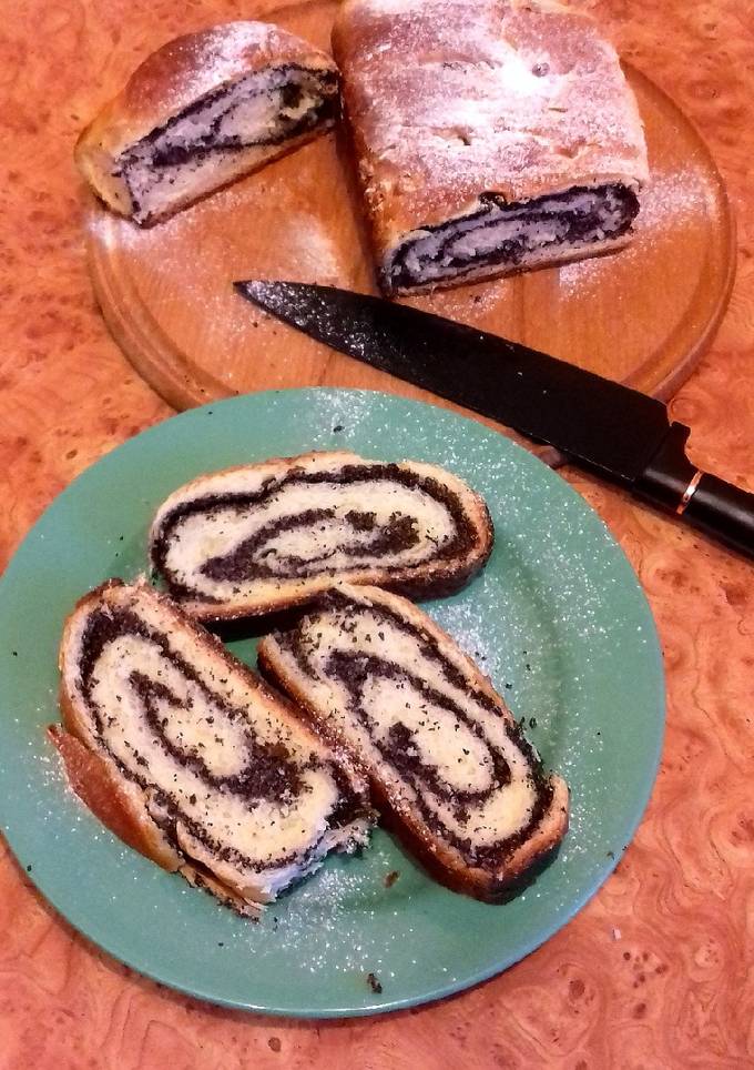 Маковий рулет