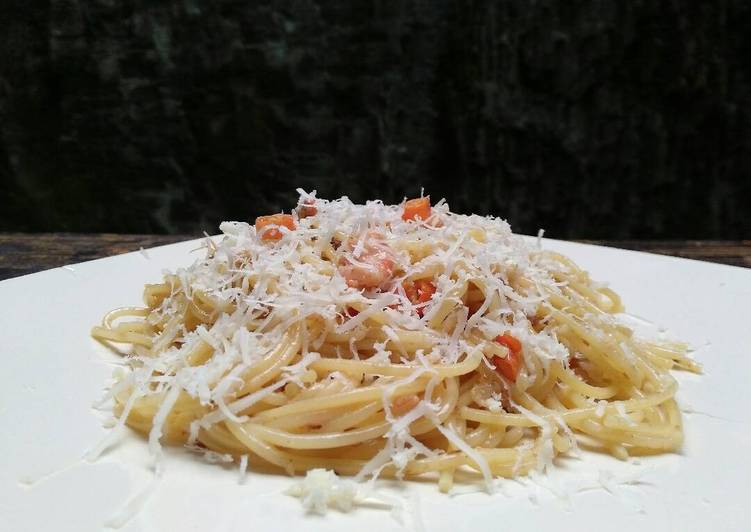 Cara Gampang Menyiapkan Spagetti Aglio e Olio with shrimp, Lezat Sekali