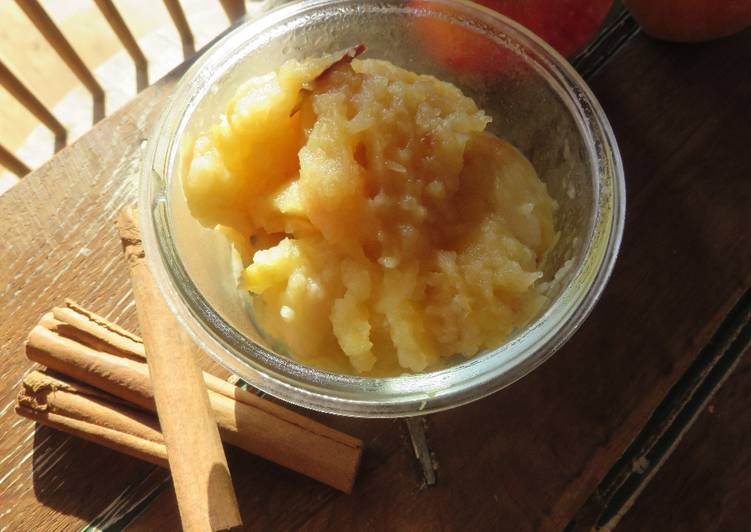 https://img-global.cpcdn.com/recipes/bb092d4231dacd88/751x532cq70/compote-de-pommes-aux-epices-photo-principale-de-la-recette.jpg