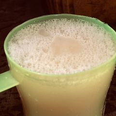 A picture of Pineapple juice 🧃.
