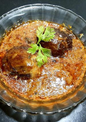 A picture of Bharli Vangi (Stuffed Brinjal).