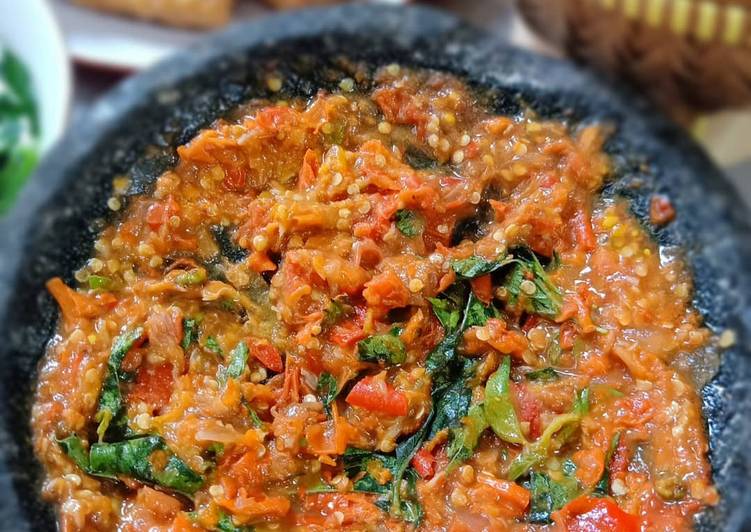 Resep #75 Sambel Kemangi, Bisa Manjain Lidah