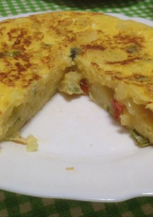 Una foto de Tortilla paisana preparada en el microondas con vaporera