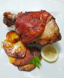 Codillo al horno con patatas