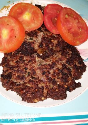 A picture of Chapli Kabab.