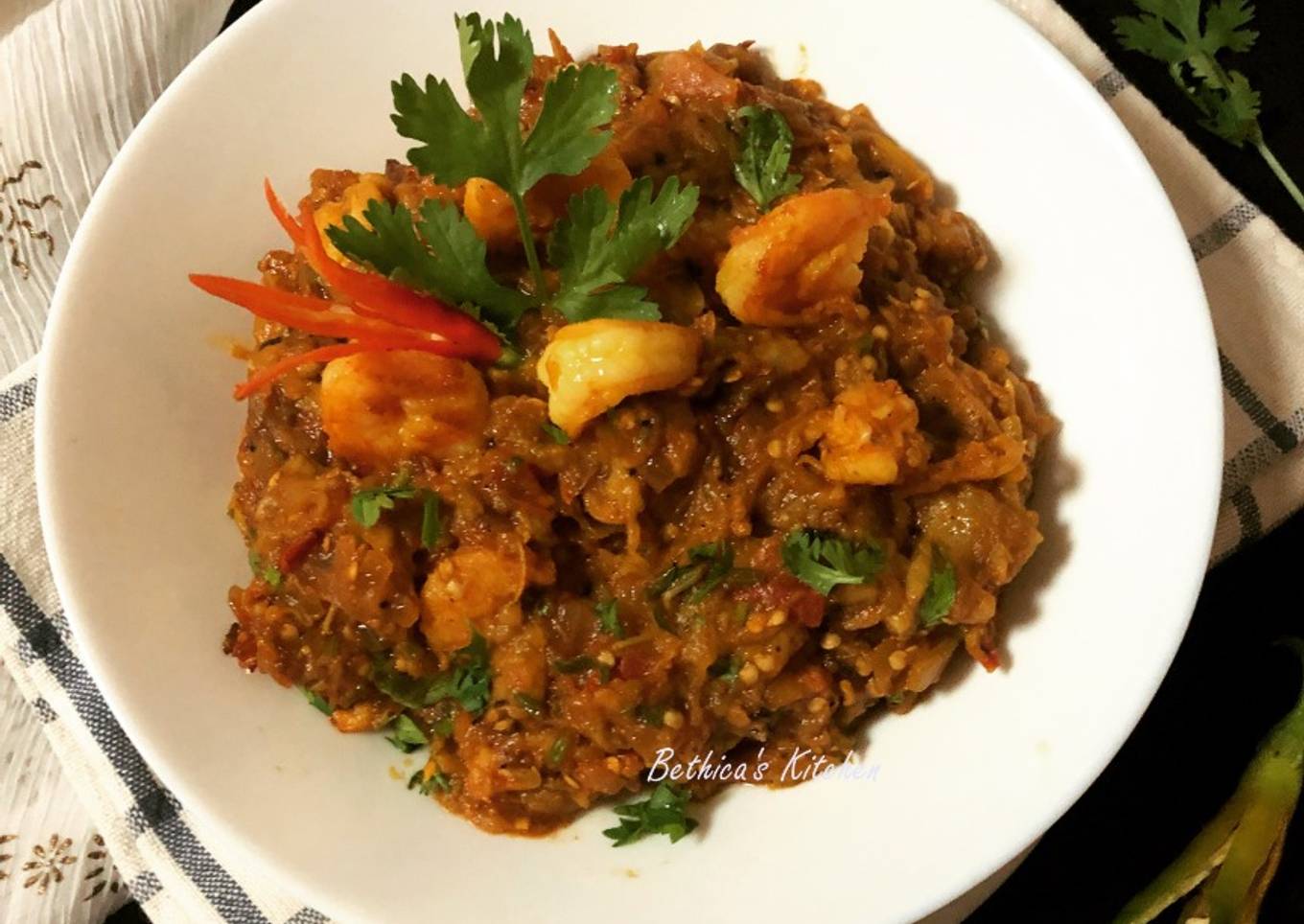 Prawn Baingan Bharta (Mashed Eggplant cooked with Prawns)