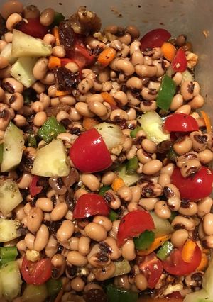 A picture of Black eyed pea salad.