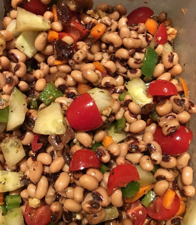 A picture of Black eyed pea salad.