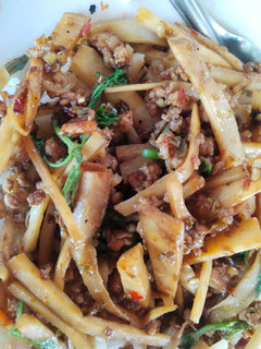 A picture of กะเพราหน่อไม้หมูสับ.