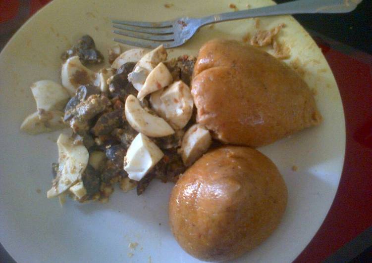 Liver nd egg source with moi moi