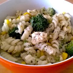 A picture of Italian Pasta salad.